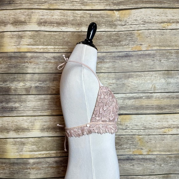Love & Lemons Naples Lace Bikini Top Size Small - Picture 4 of 6